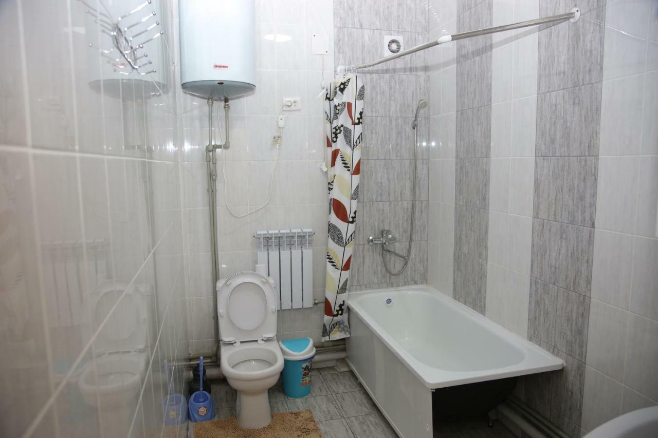 Medi Guest House Osh Buitenkant foto